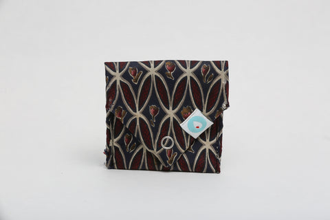 Tie wallet