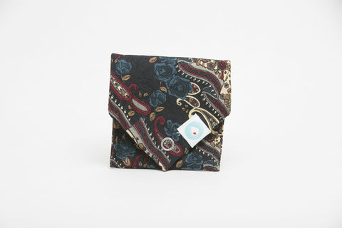 Tie wallet