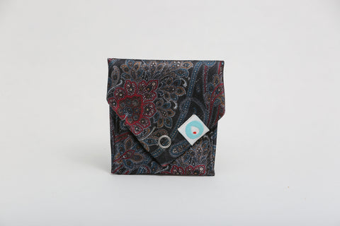 Tie wallet
