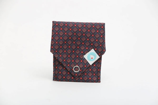 Tie wallet