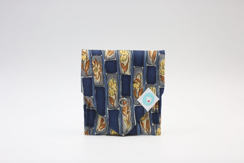 Tie wallet